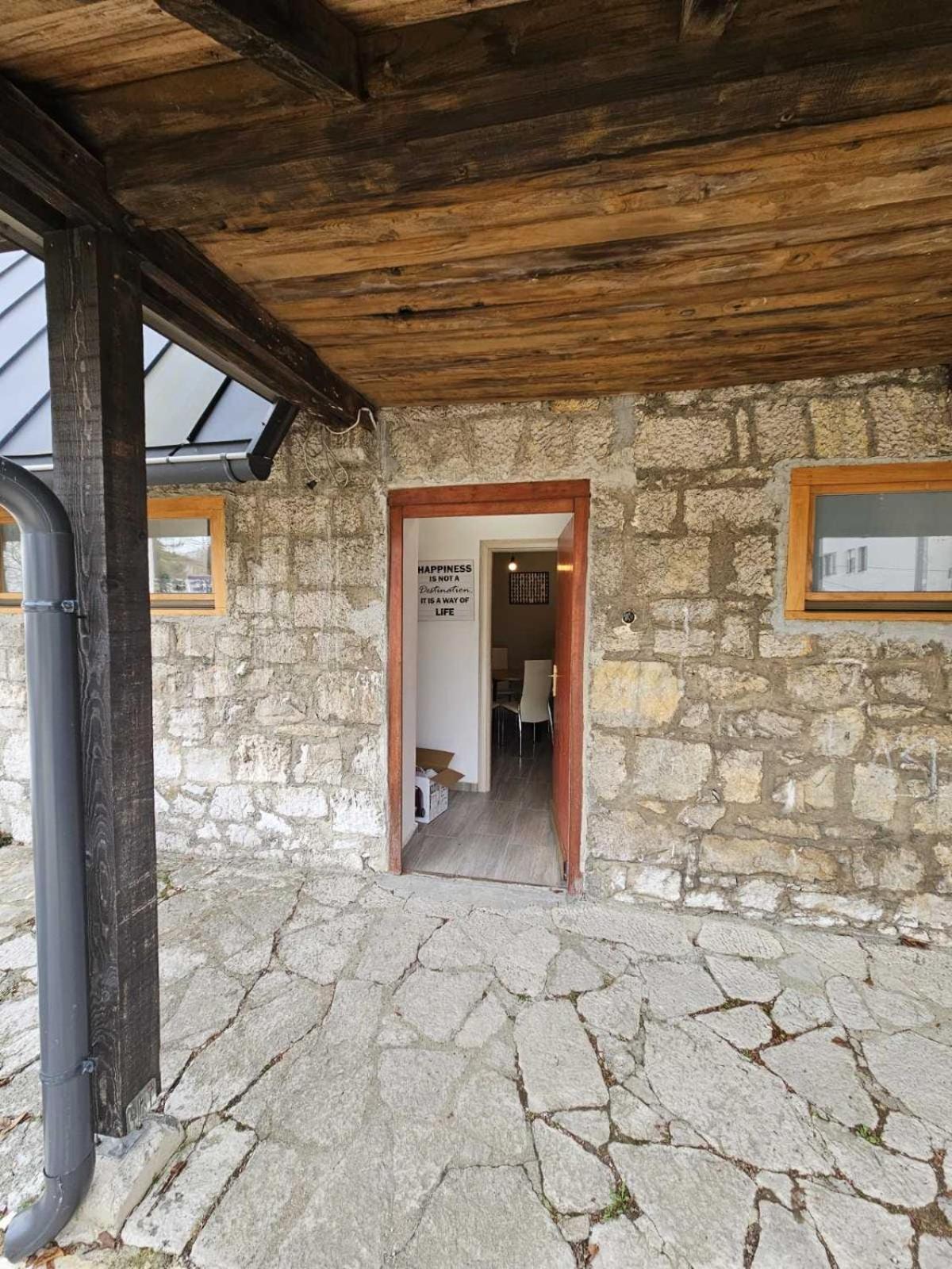 Sreca Plitvice *
